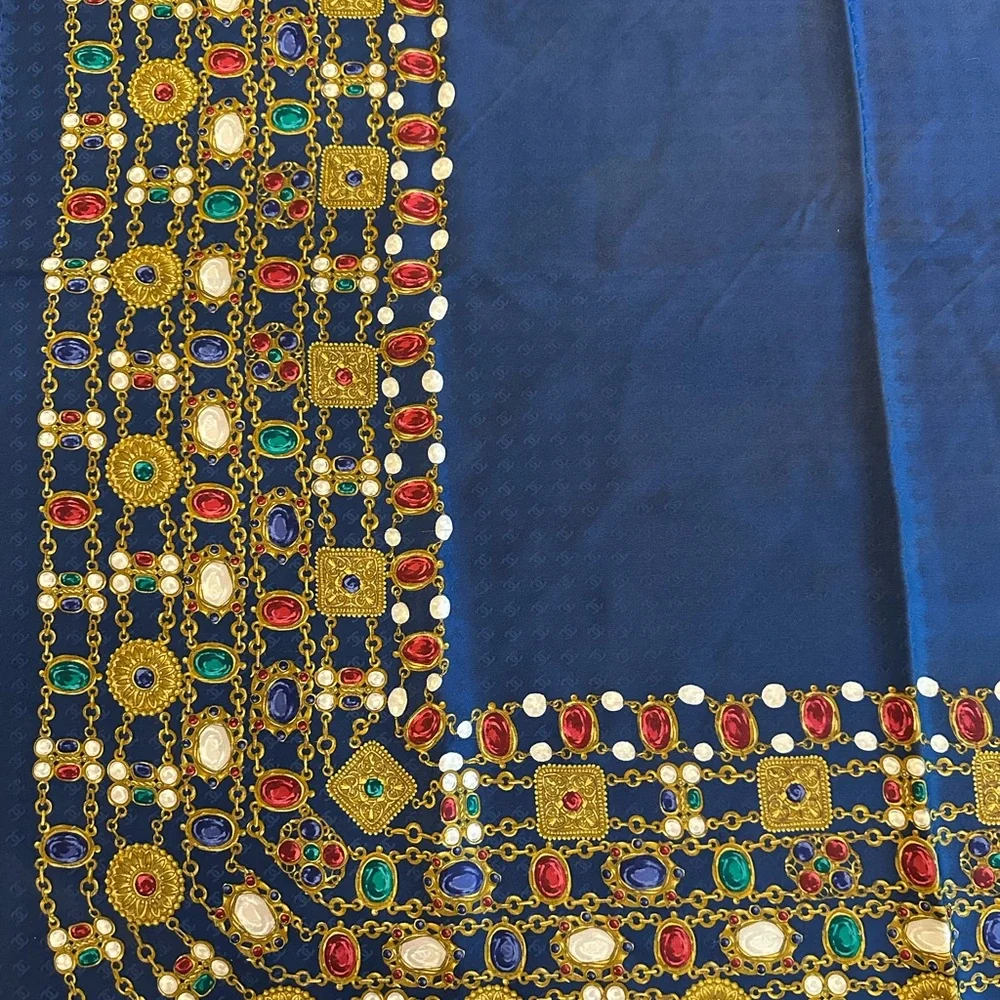 CHANEL Silk Chain Color Stone Scarf Navy Blue CC Coco Mark Logos COA w/ Box - Picture 13 of 14